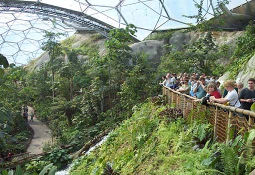 eden project greenhouse				